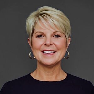 Meet your Posher, Stacey